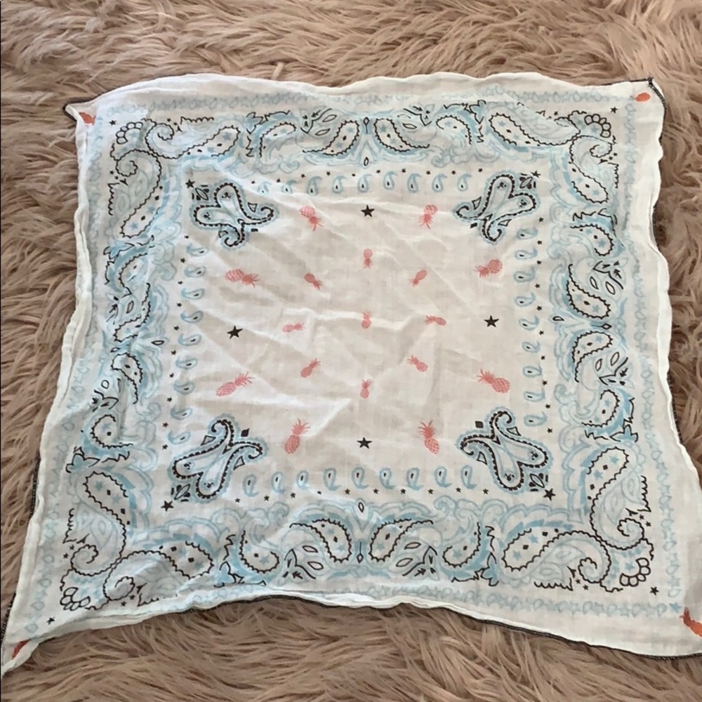 American Eagle Bandana’s
